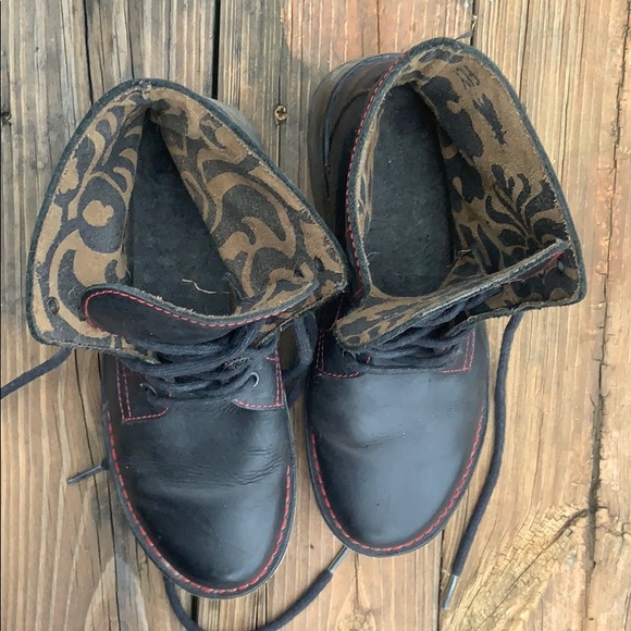 SOLD 🍀🍀🍀Fly London black leather boots/Portugal SOLD🍀 - Picture 3 of 8